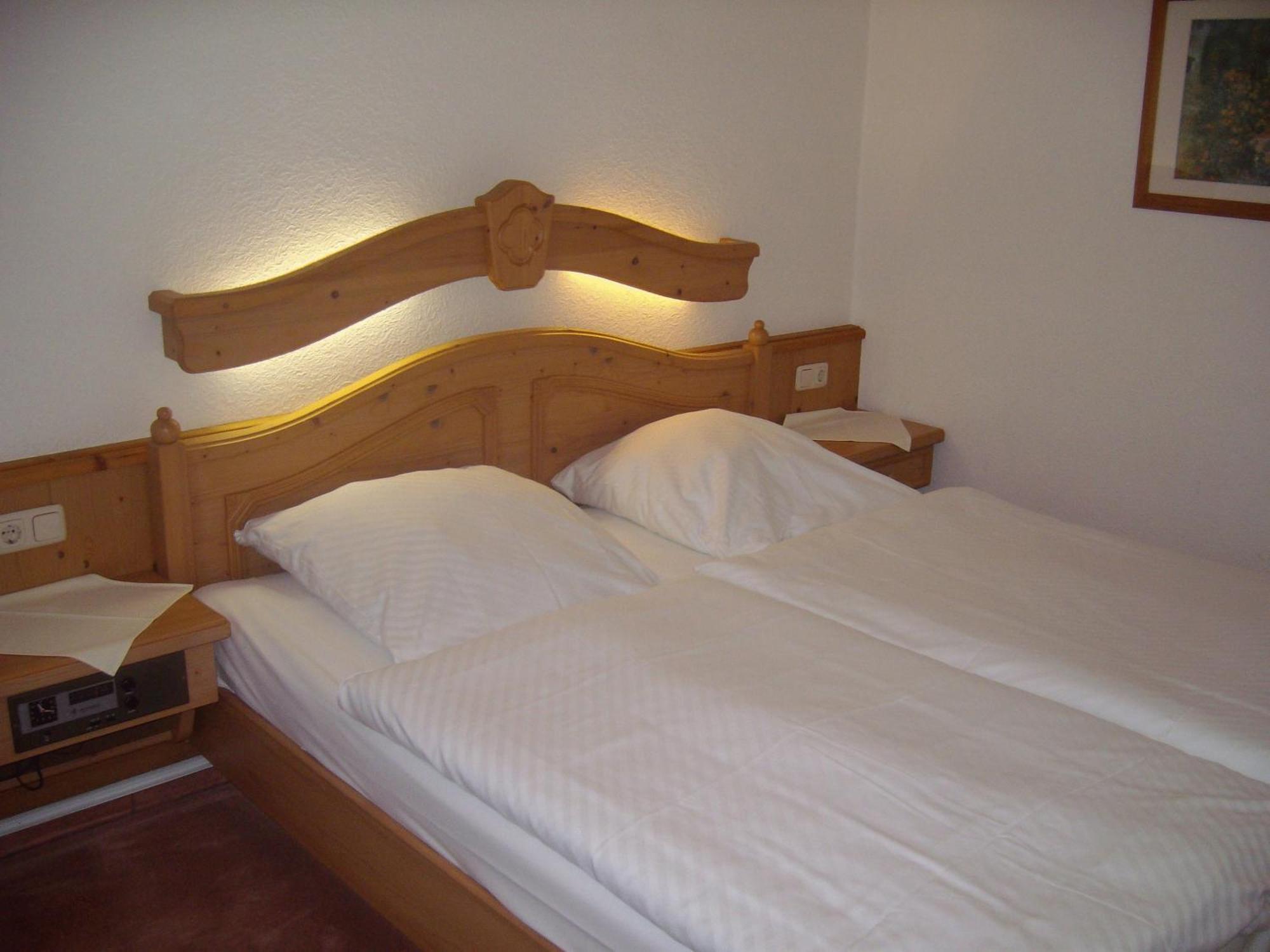 שטנדאל Hotel Am Bahnhof מראה חיצוני תמונה